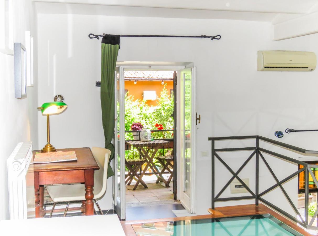 Casa Del Moro - Romantic Loft In Trastevere Eksteriør bilde