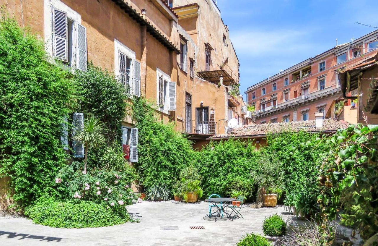 Casa Del Moro - Romantic Loft In Trastevere Eksteriør bilde